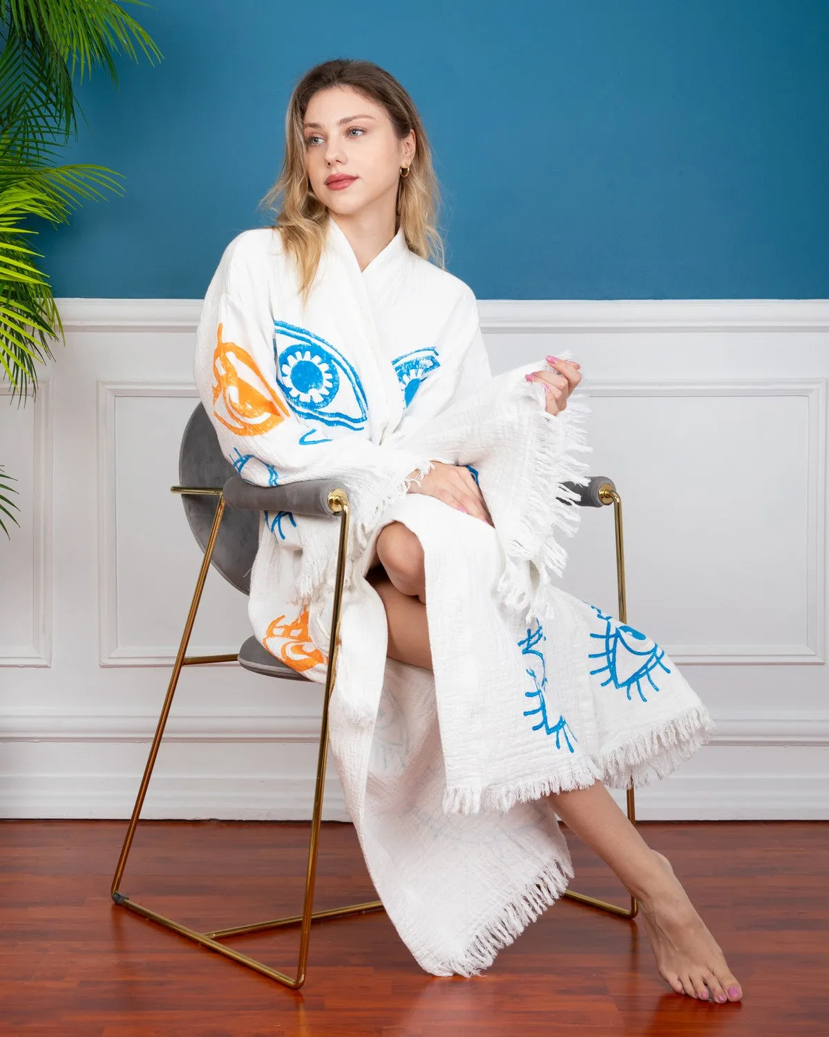 Big Eyes Kimono Robe