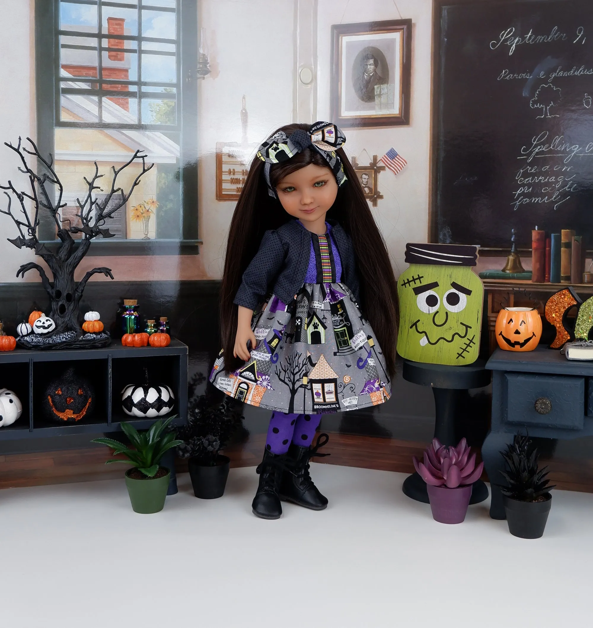 Boo-tique - dress and jacket with boots for Ruby Red Fashion Friends doll