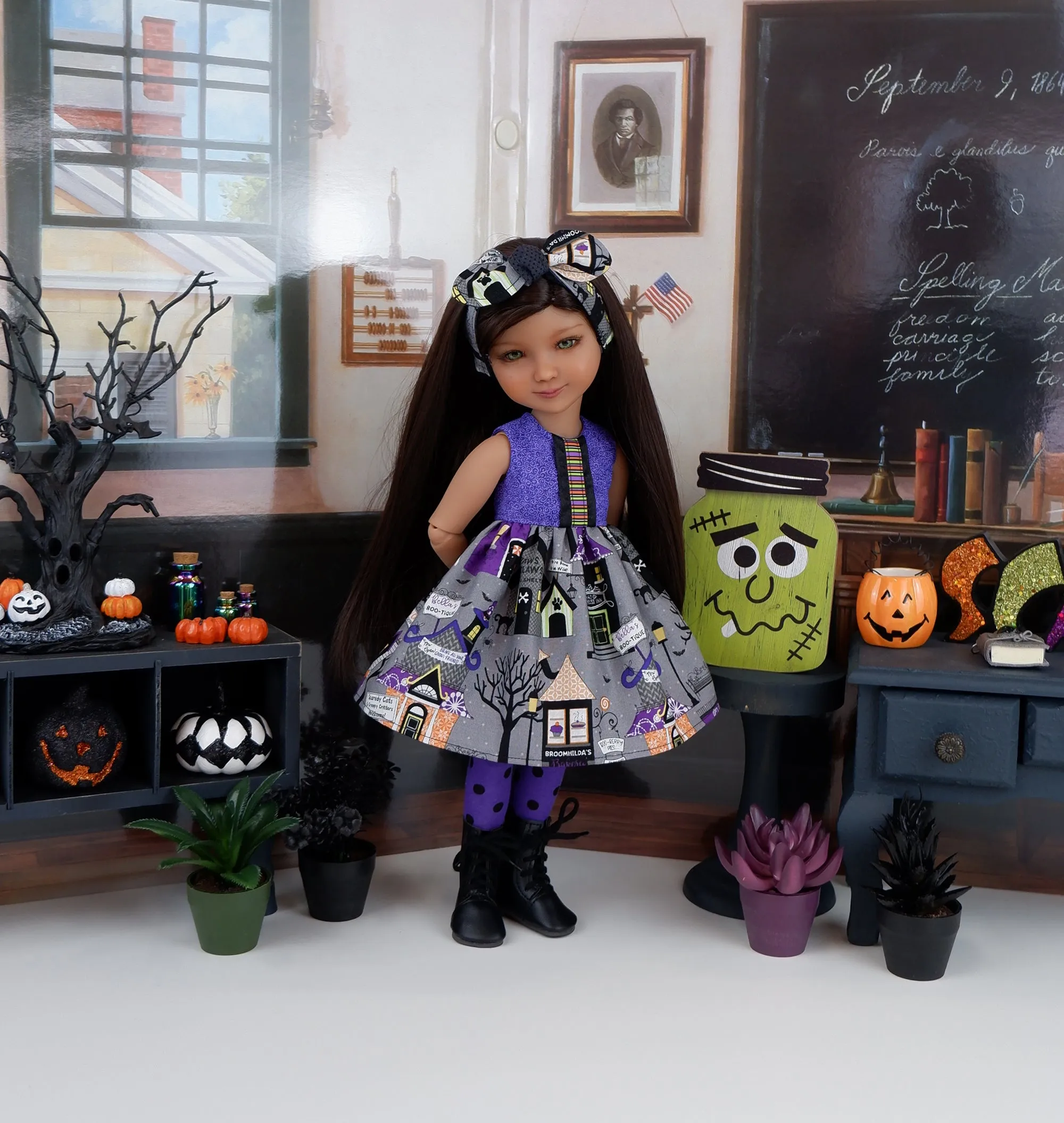 Boo-tique - dress and jacket with boots for Ruby Red Fashion Friends doll