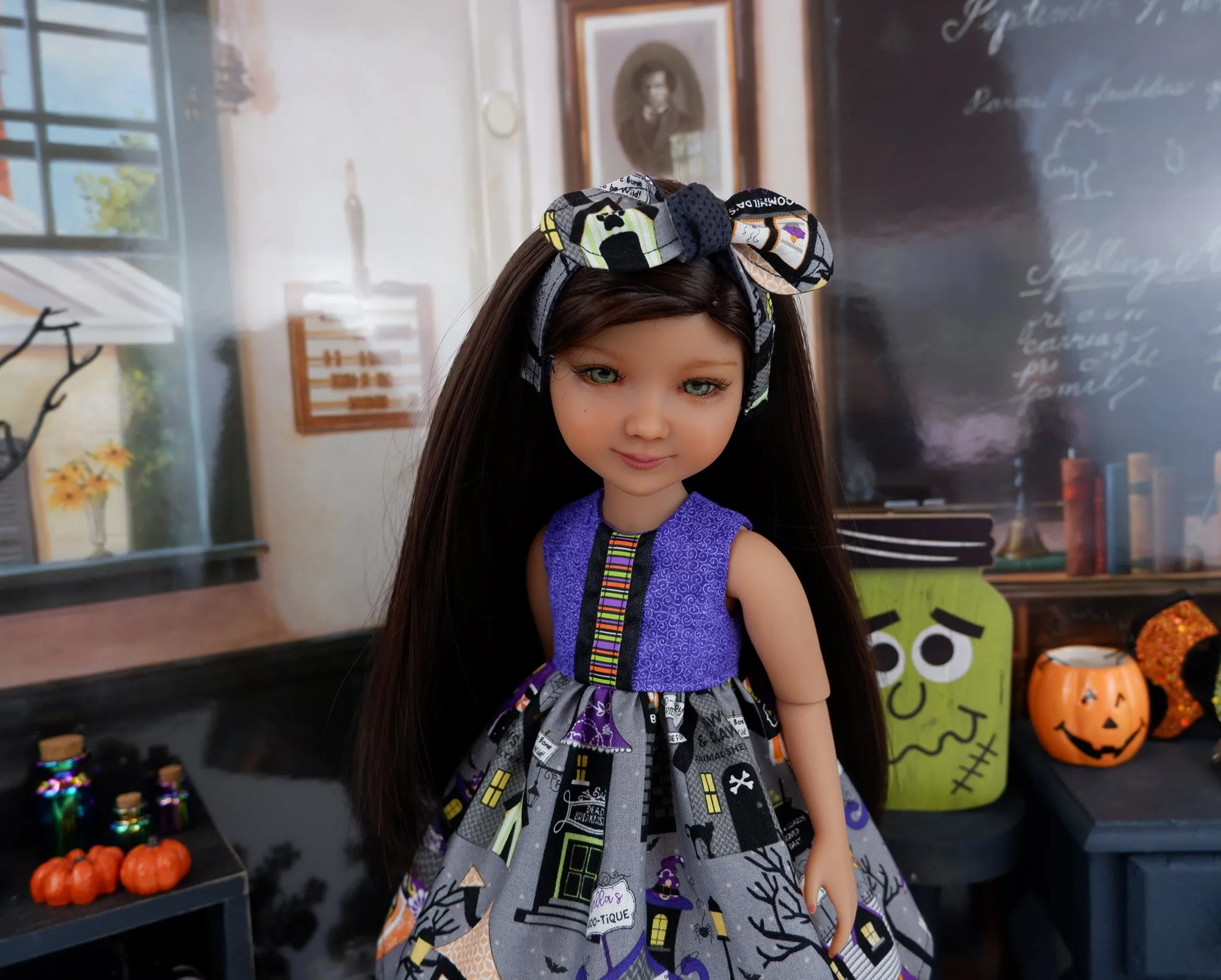 Boo-tique - dress and jacket with boots for Ruby Red Fashion Friends doll