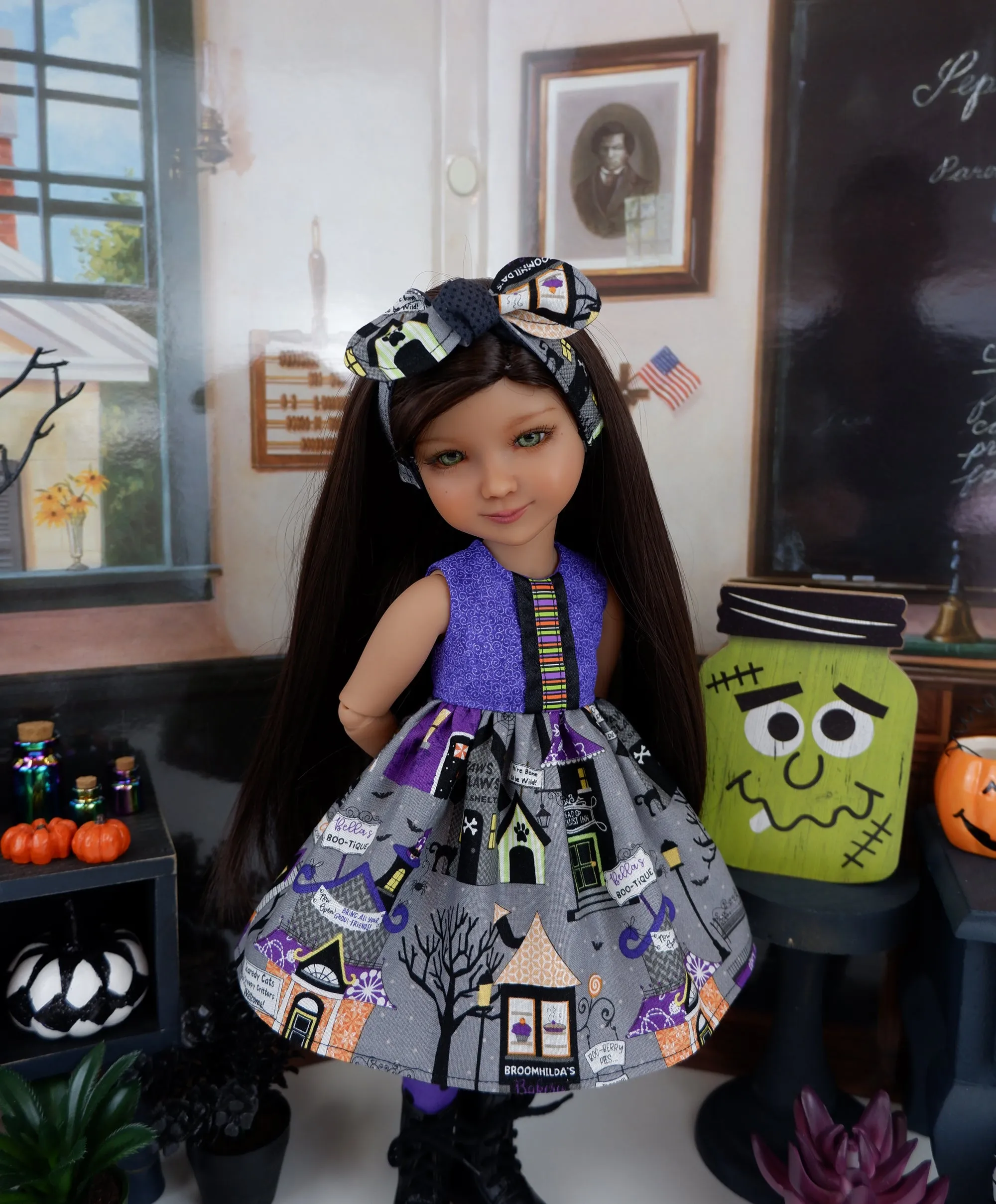 Boo-tique - dress and jacket with boots for Ruby Red Fashion Friends doll