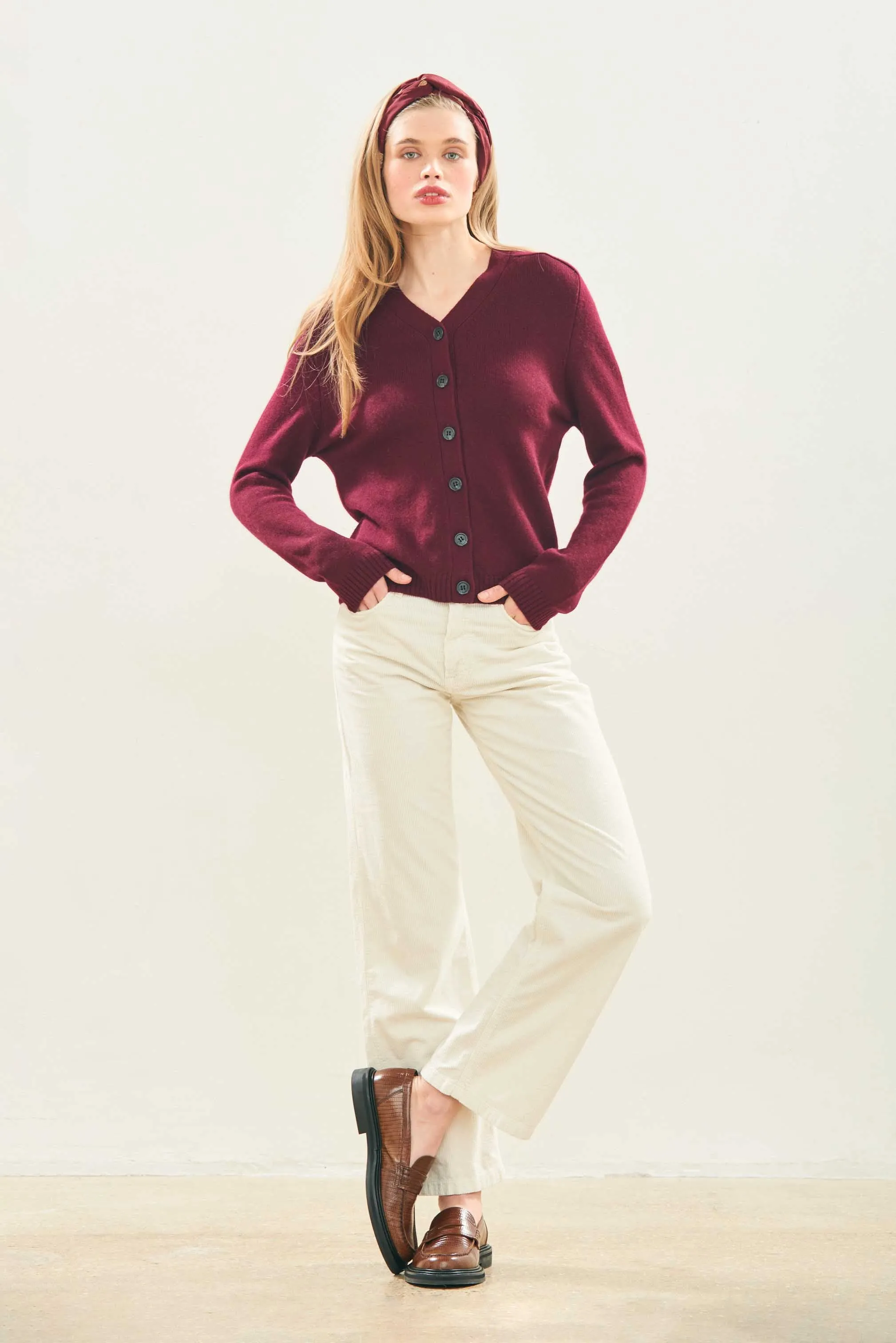 Cashmere Saddle Cardigan in Burgundy