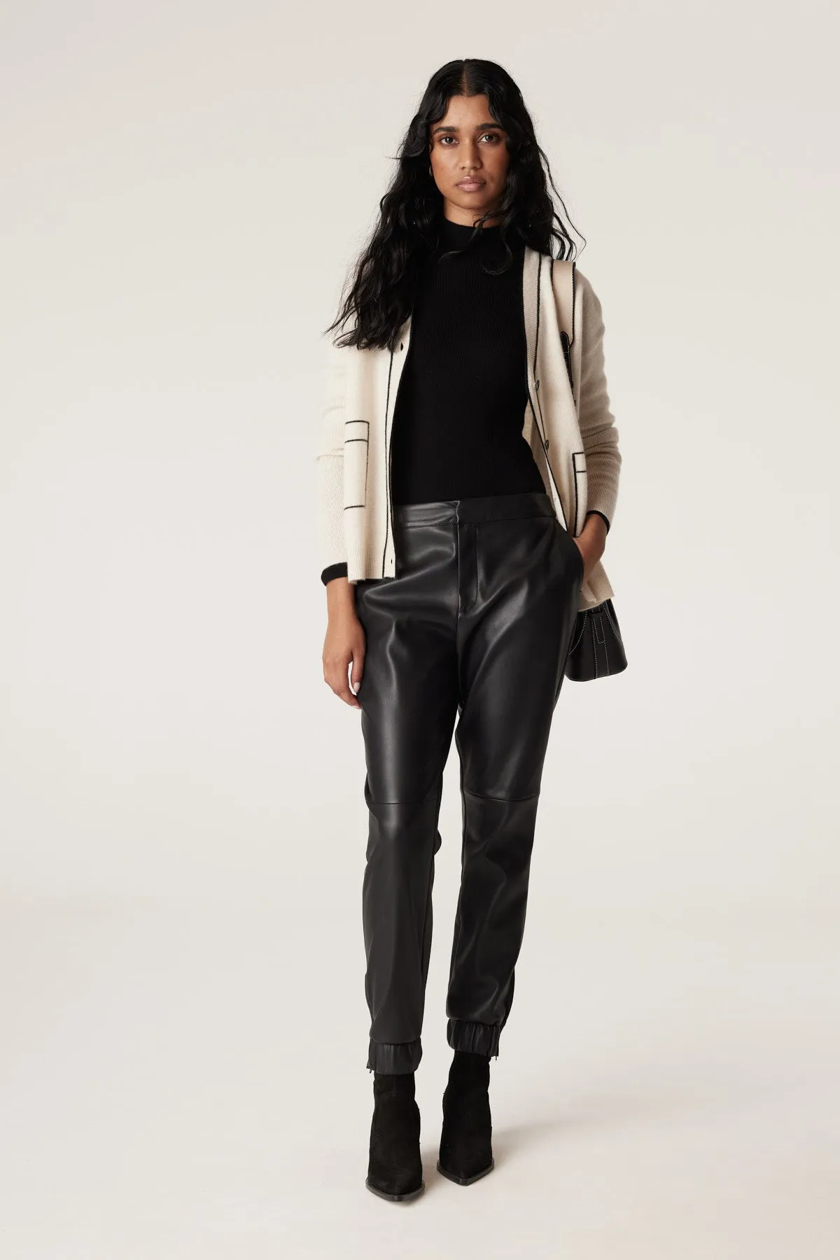 Cashmere V Neck Cardigan - Pearl