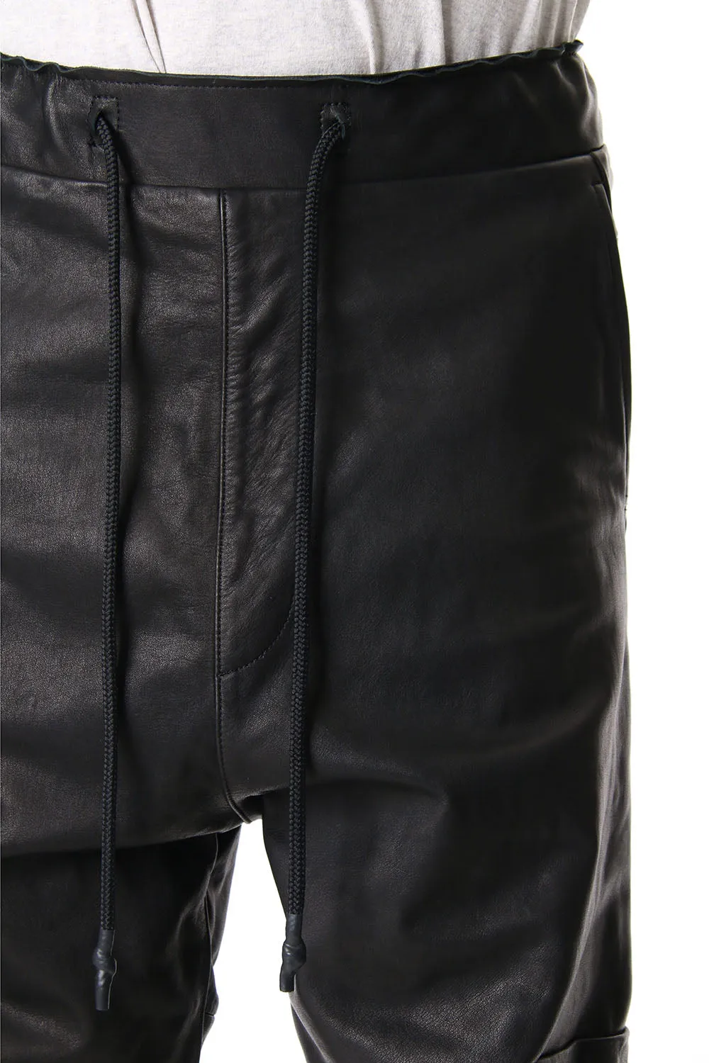 CROPPED LEATHER PANTS
