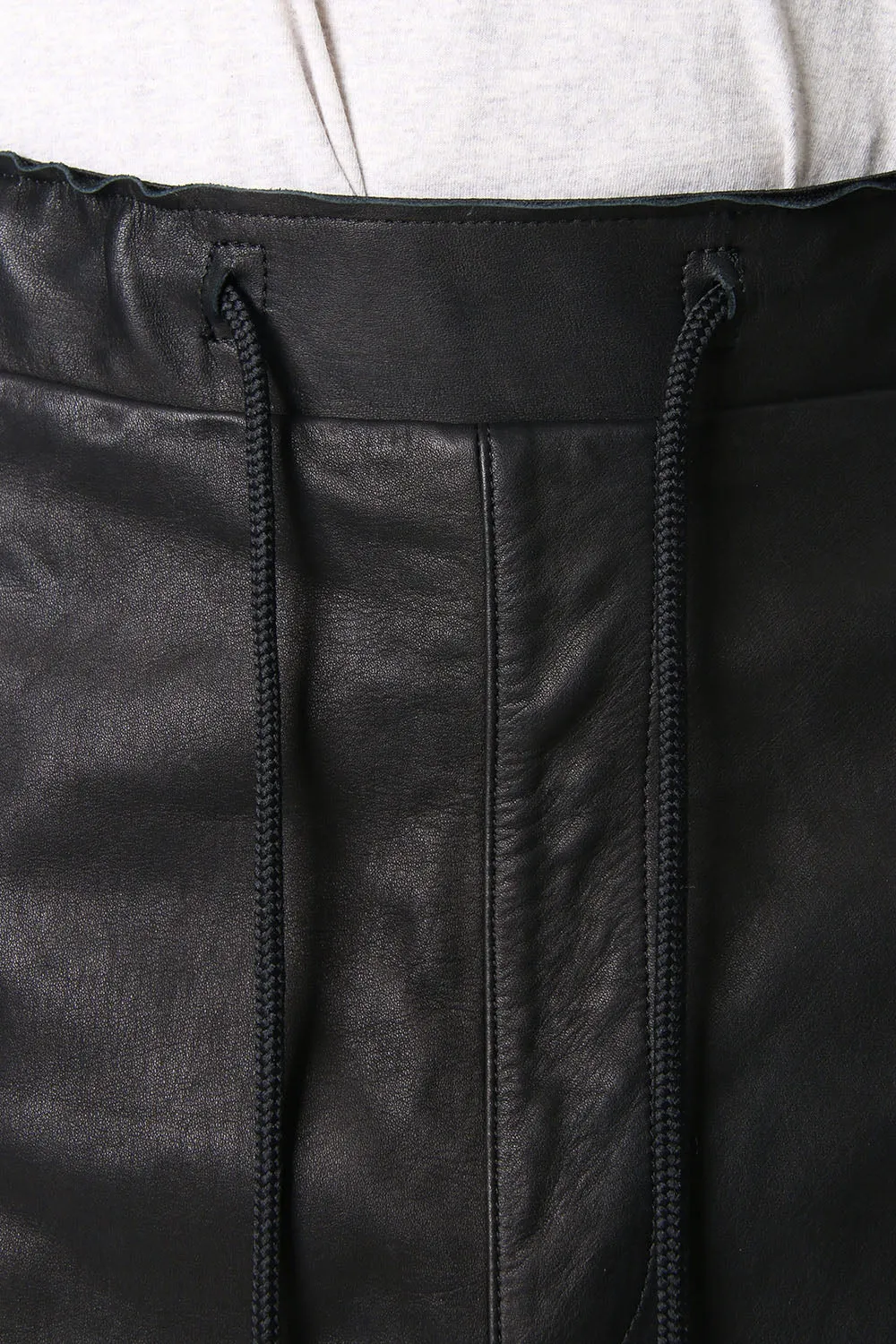 CROPPED LEATHER PANTS