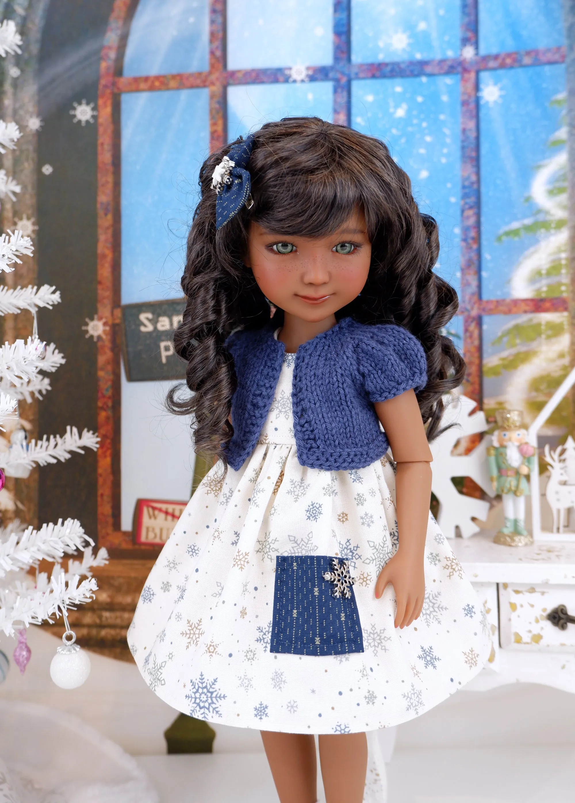 Falling Snow - dress with sweater & shoes for Ruby Red Fashion Friends doll