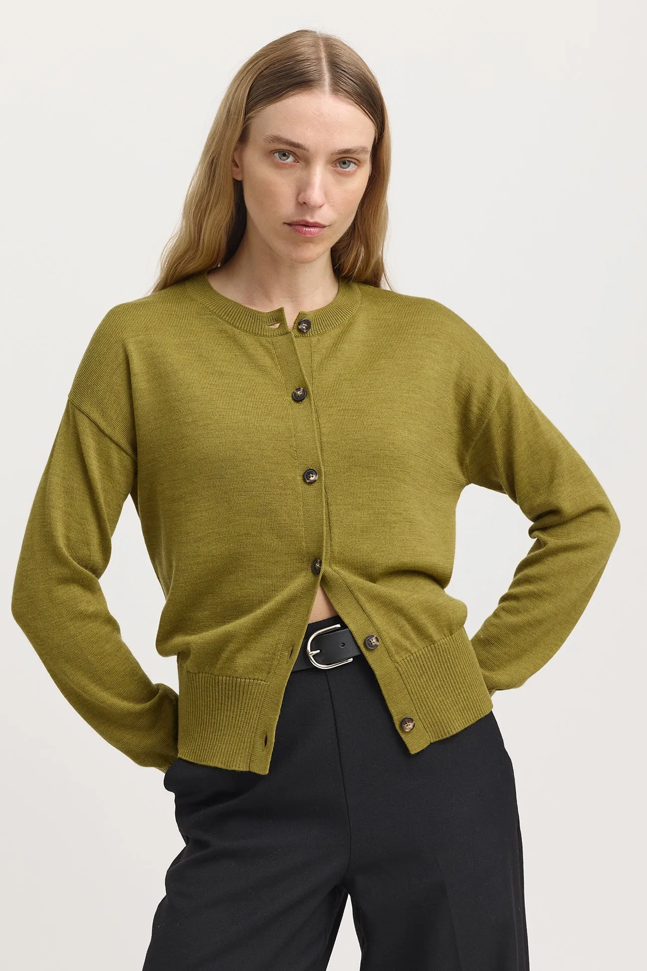 FINE KNIT CARDIGAN