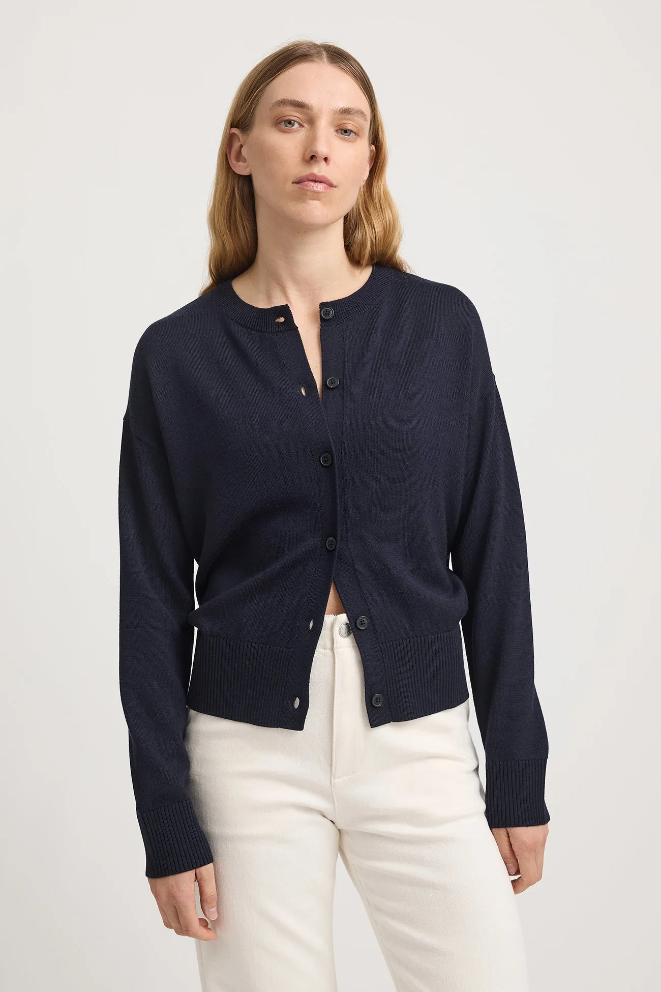 FINE KNIT CARDIGAN