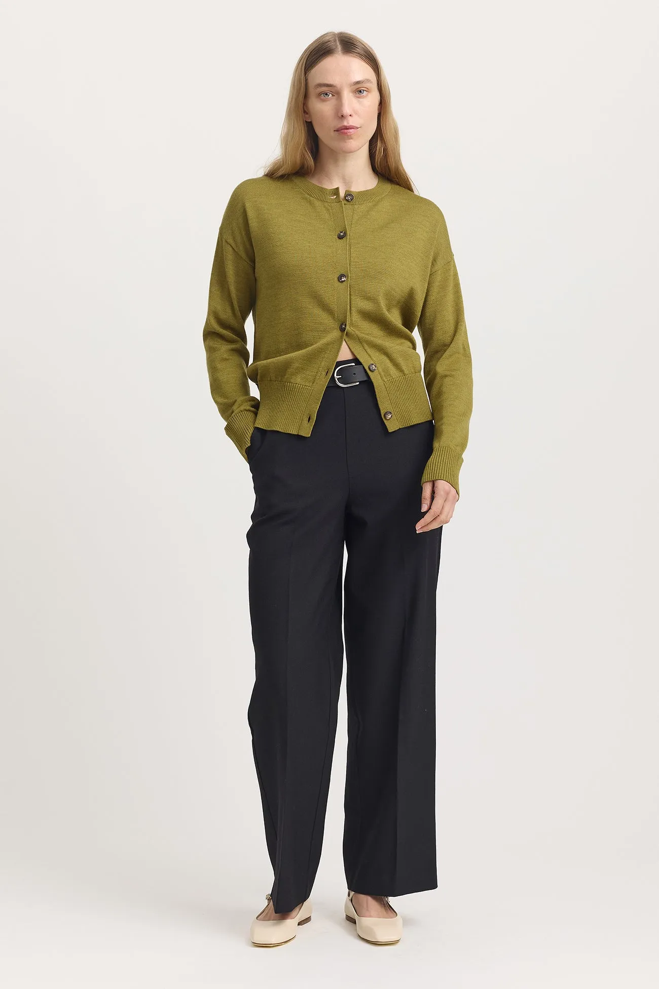 FINE KNIT CARDIGAN