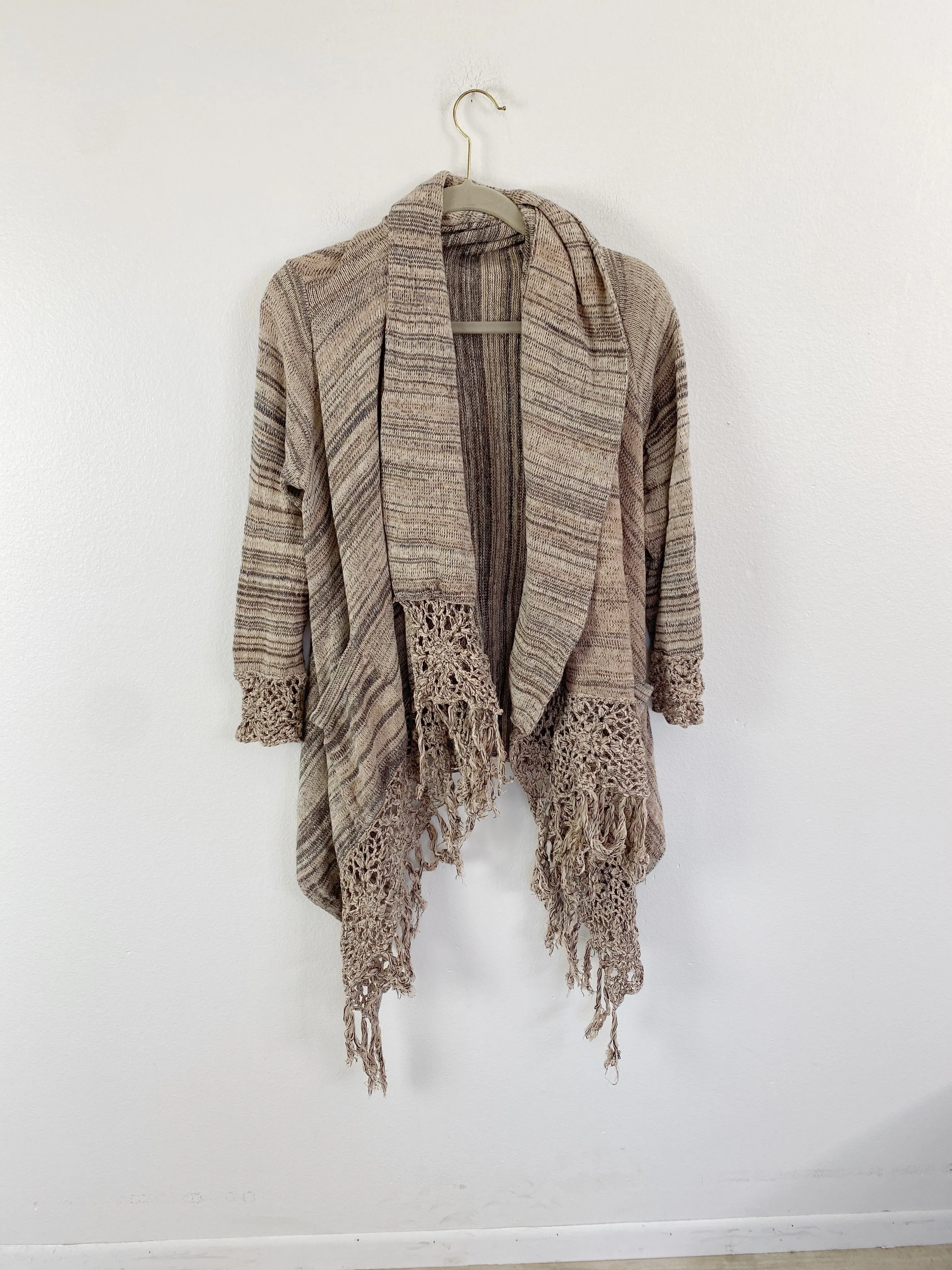 Forever 21 Fringe Knit Cardigan size S/M