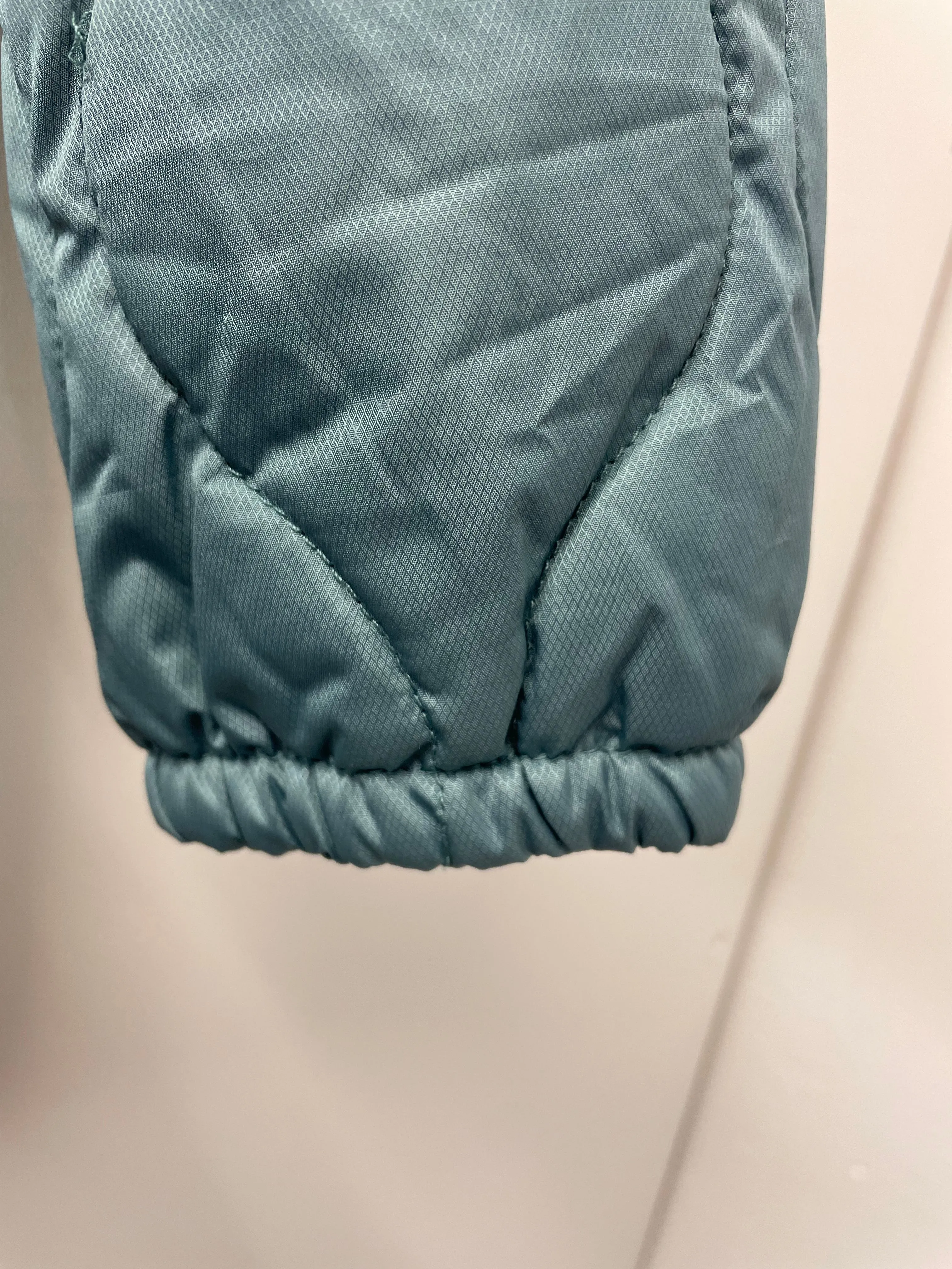 Gerry Quilted Green Coat Size L