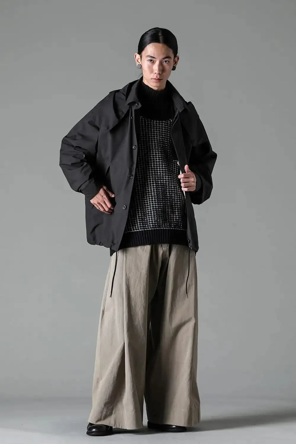 Harmattan Unisex Cropped Black