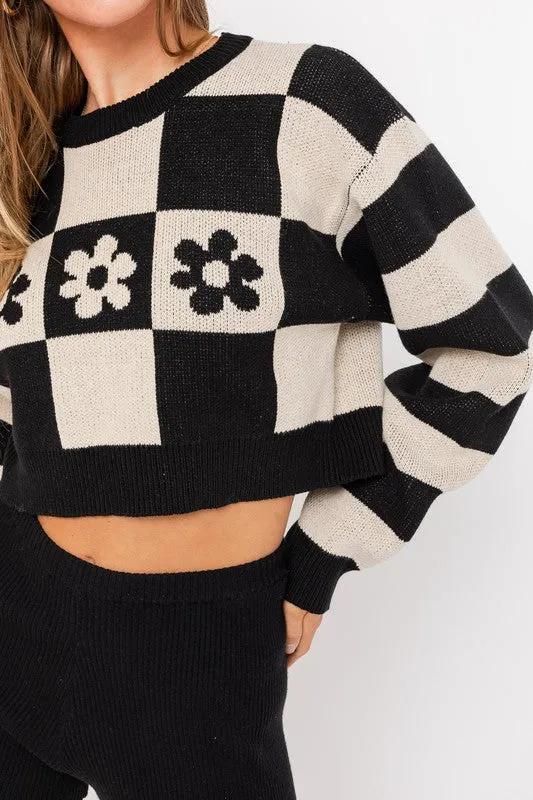 LE LIS Long Sleeve Crop Sweater