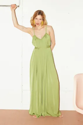 MEFYA flowing pastel green bridesmaid dress