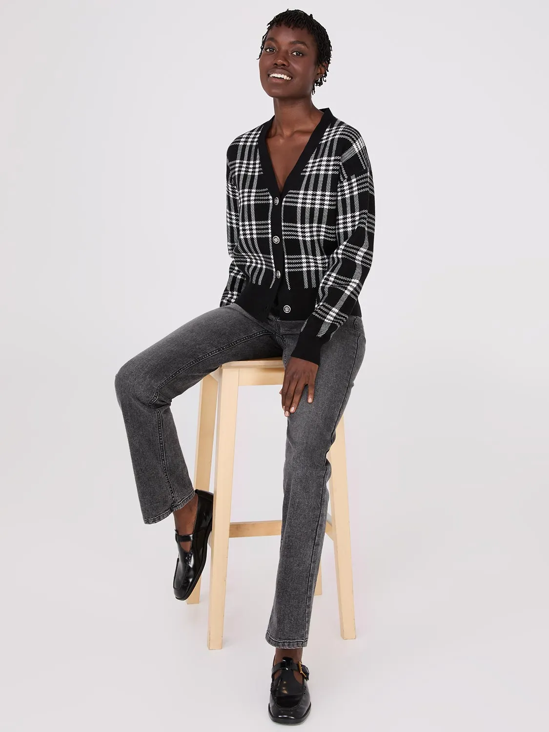 Plaid V-Neck Knit Cardigan