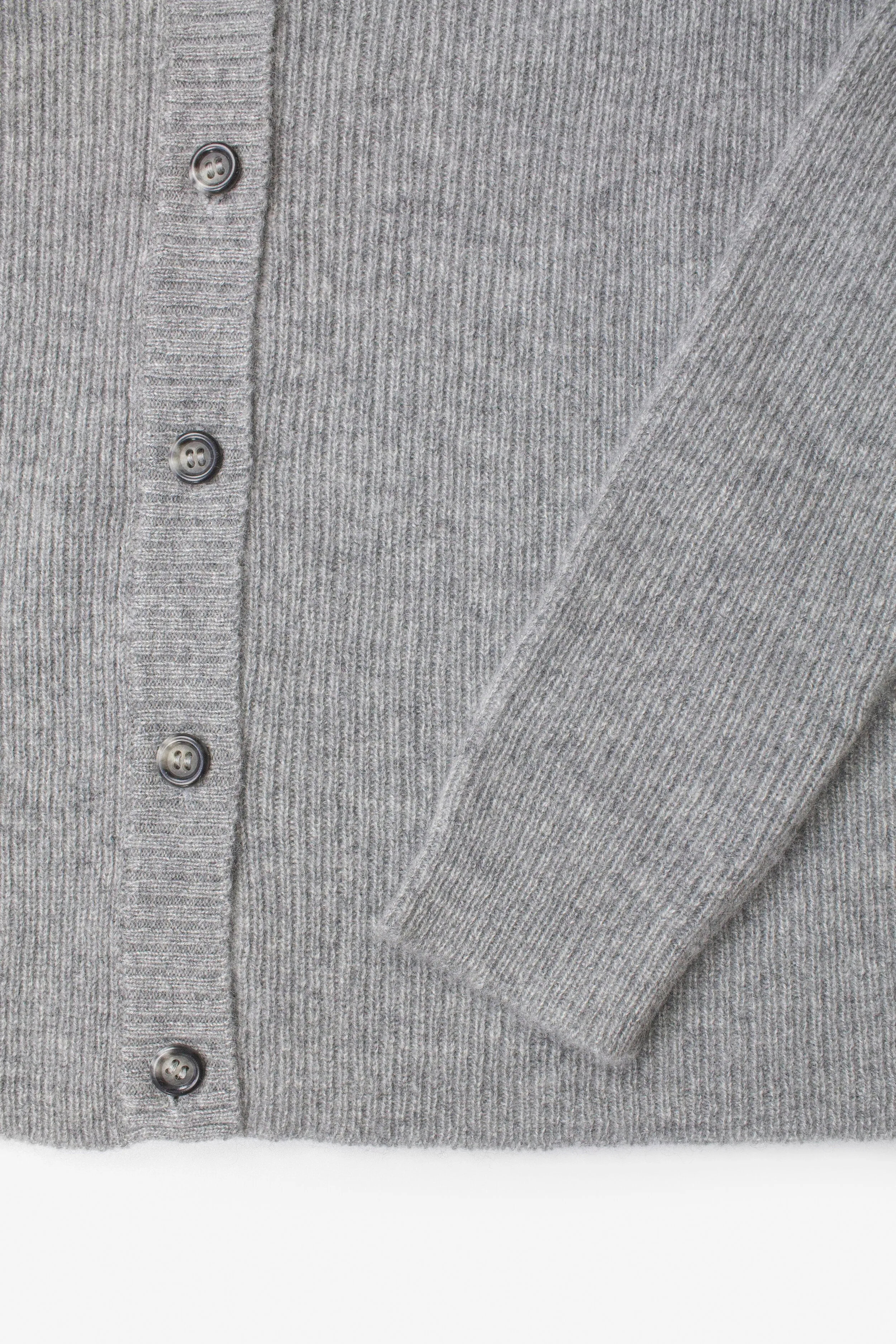 Ros Duke Rib Cardigan Ash Grey