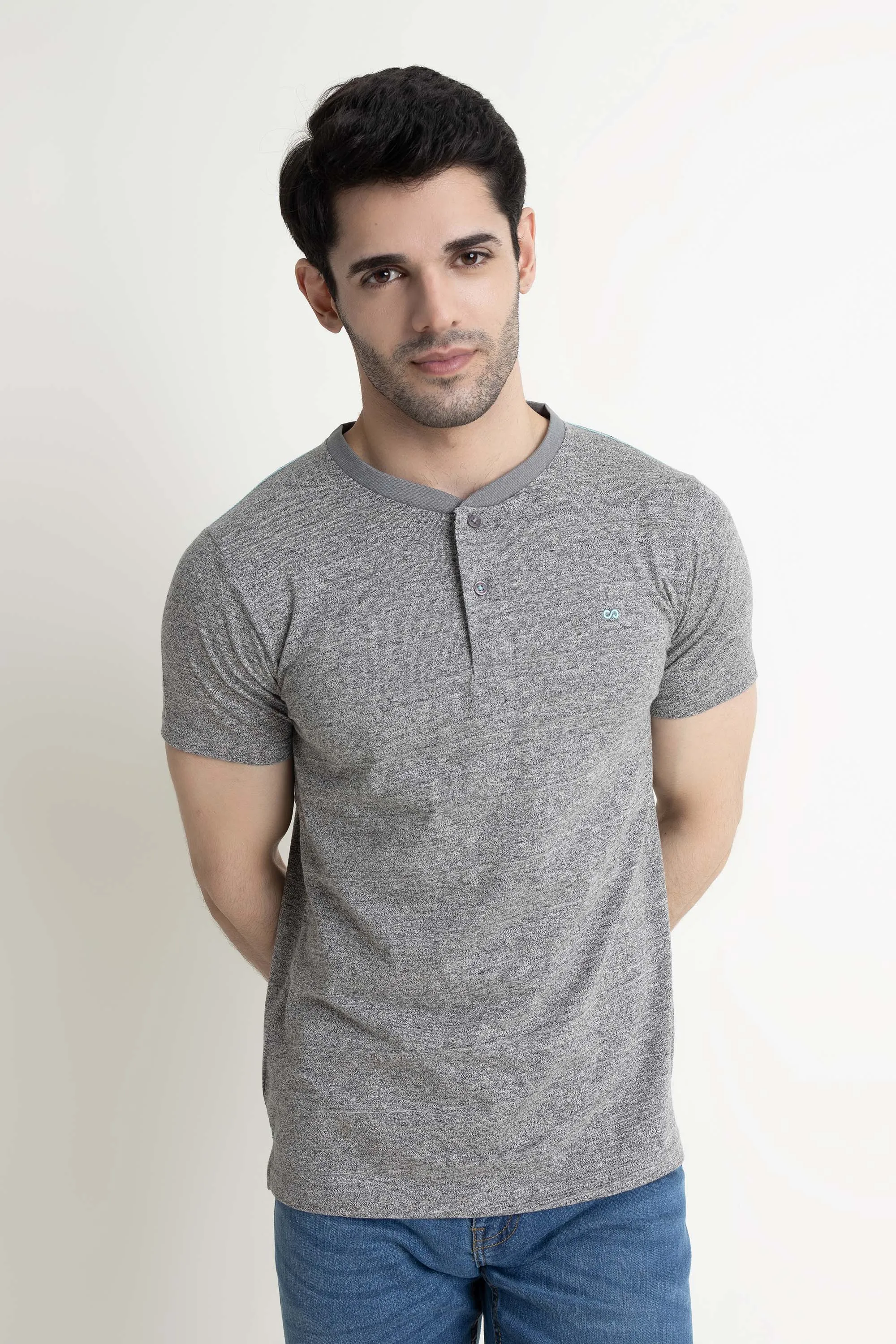 The Grey Chain Yarn Henley