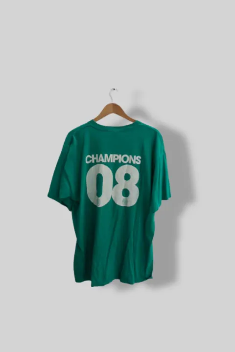 Vintage Green Gildan graphics with champions 08 crest at the back mens XL tees