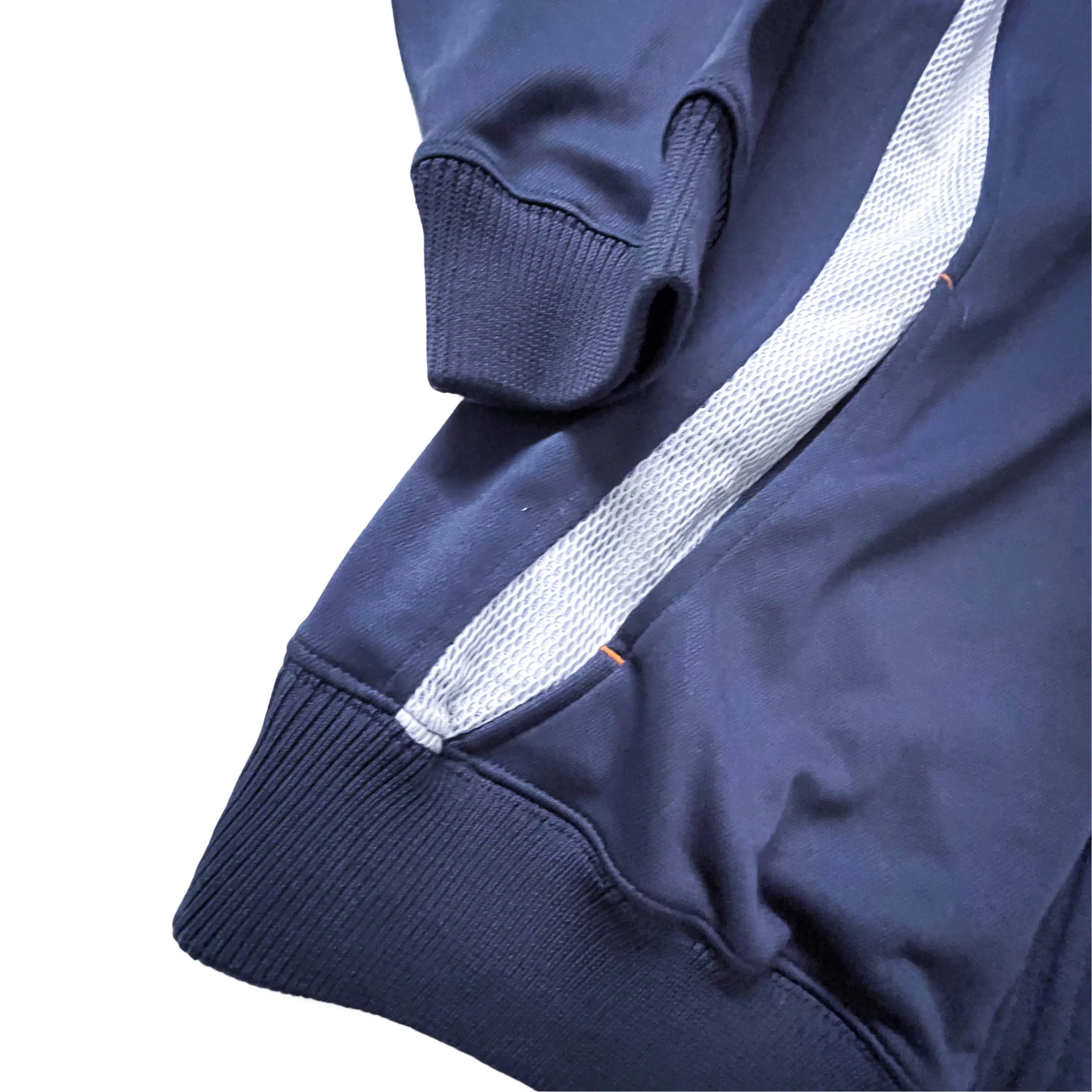 Vintage grey Umbro men's hoodie polyester jacket in L| L 27 W 22|SKU 3861