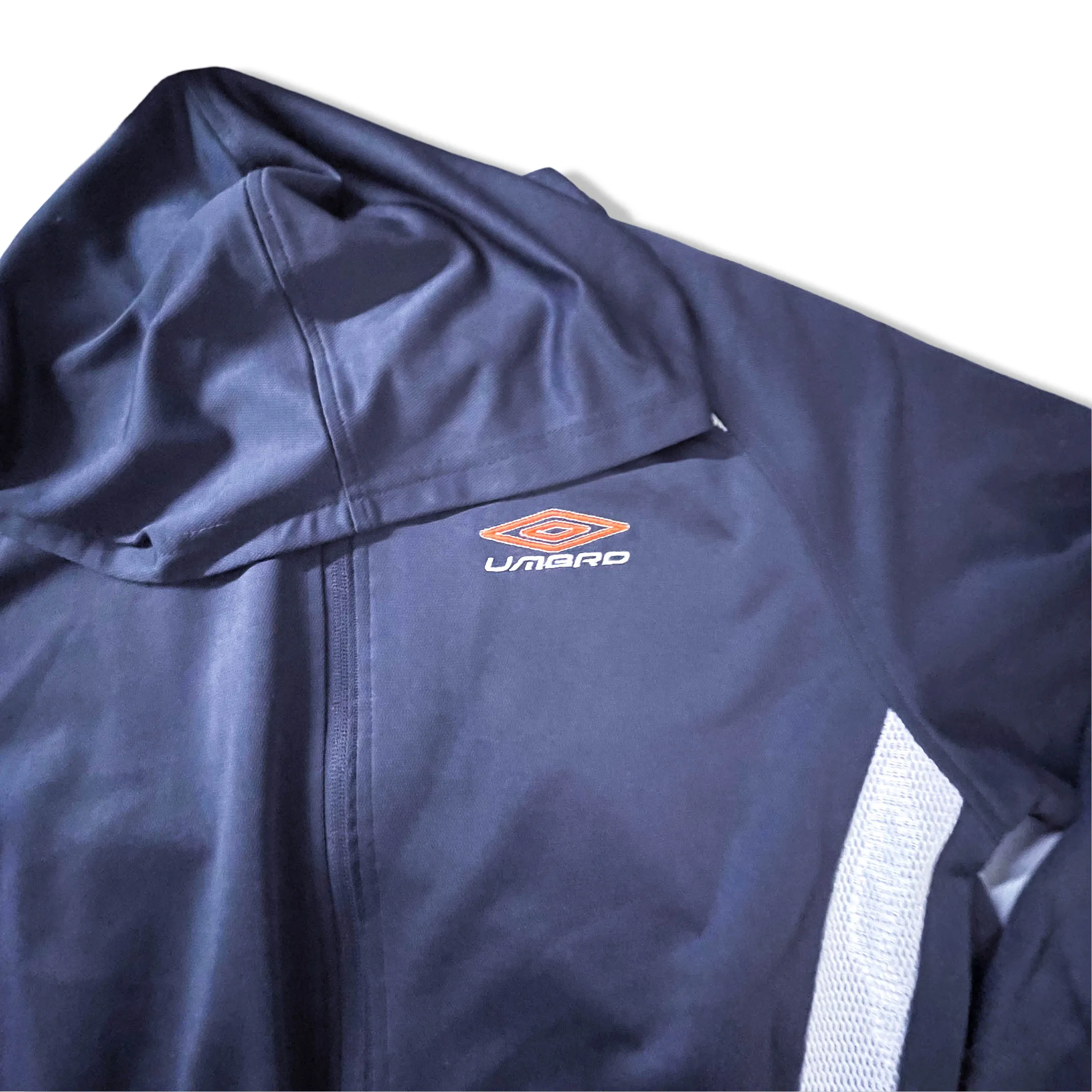 Vintage grey Umbro men's hoodie polyester jacket in L| L 27 W 22|SKU 3861