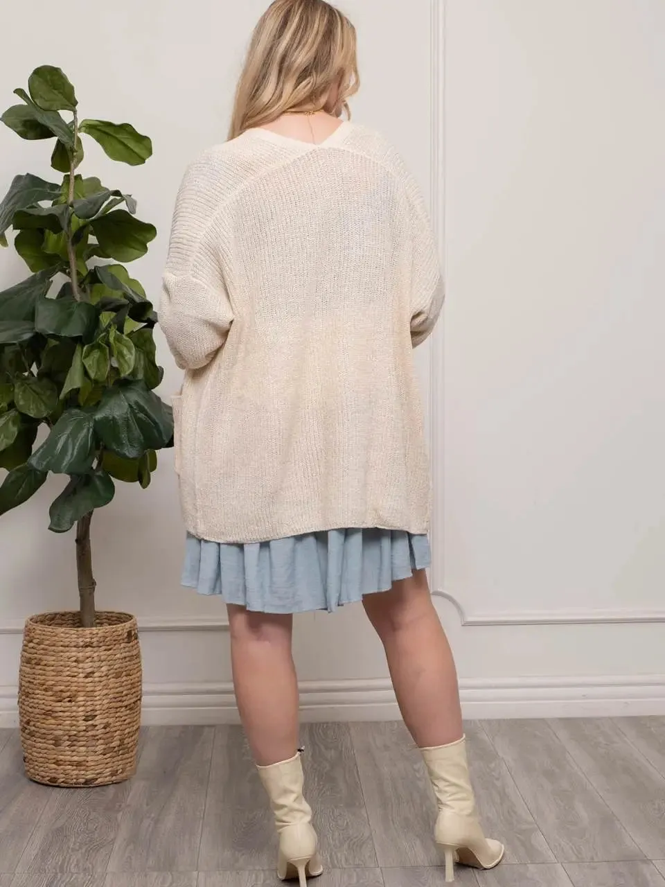 White Beaches Cardigan